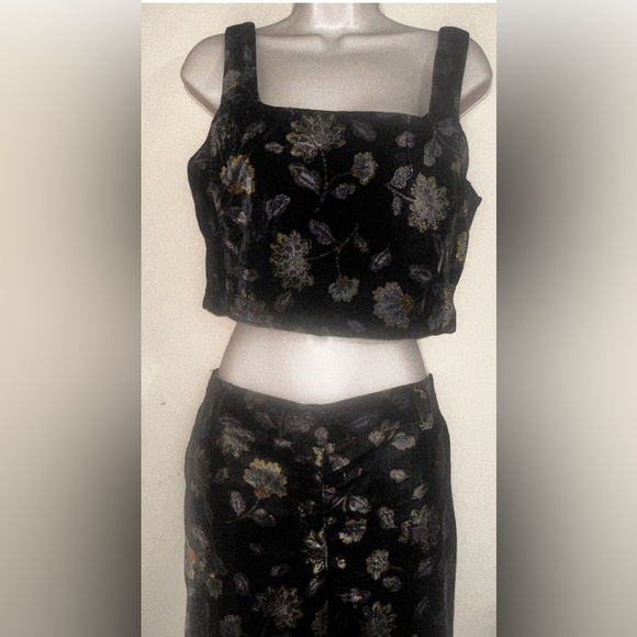 NWT Rachel Zoe two piece pant and crop top set. Black floral, women’s size 10. - Picture 1 of 16
